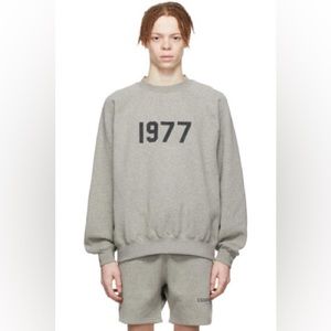 Fear of God Essentials Gray 1977 Sweatshirt size Medium